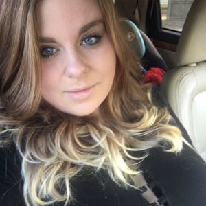 Meet your Posher, Cierra